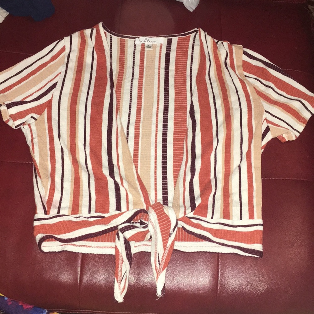 A cross body shirt